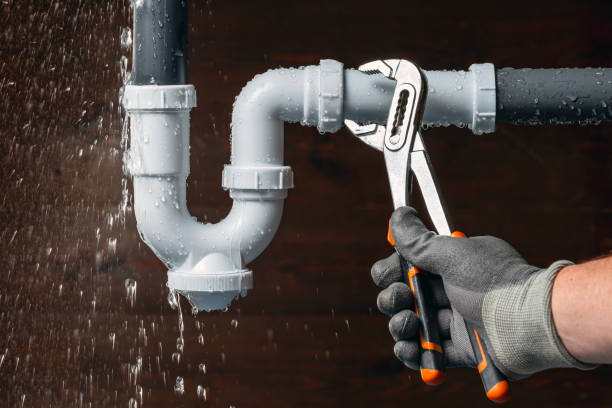 Professional Leak Detection technician working in Mount Hope, WV